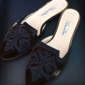 New Oscar de la Renta regal embroidered slides